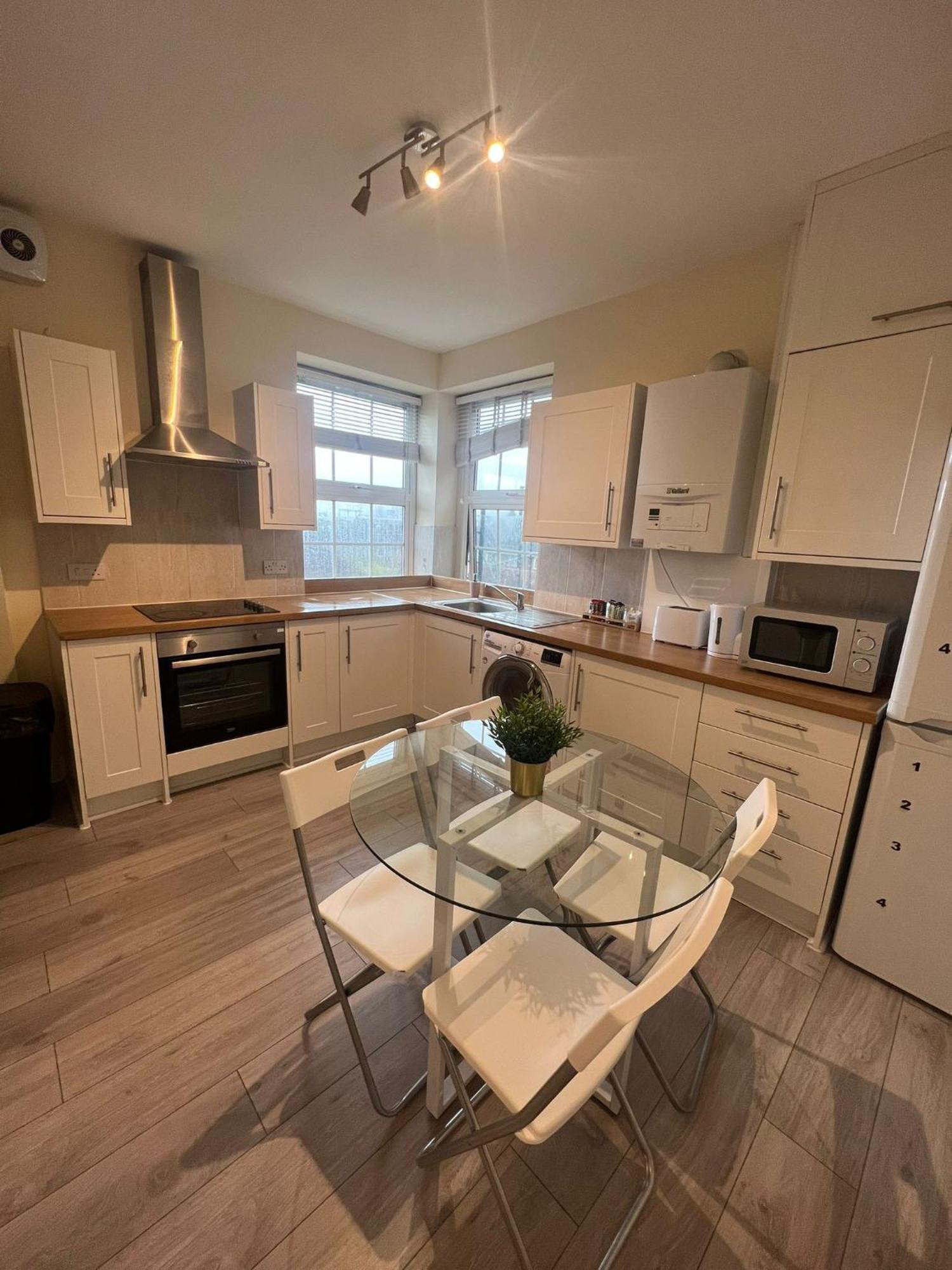 Homestay Stunning Wembley Stadium Flat London