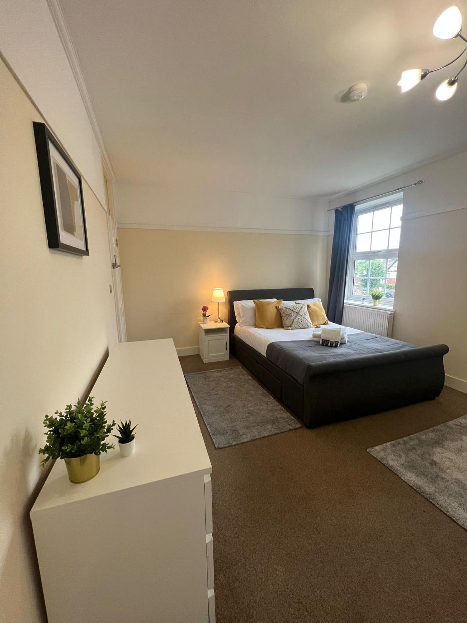 Stunning Wembley Stadium Flat Homestay London